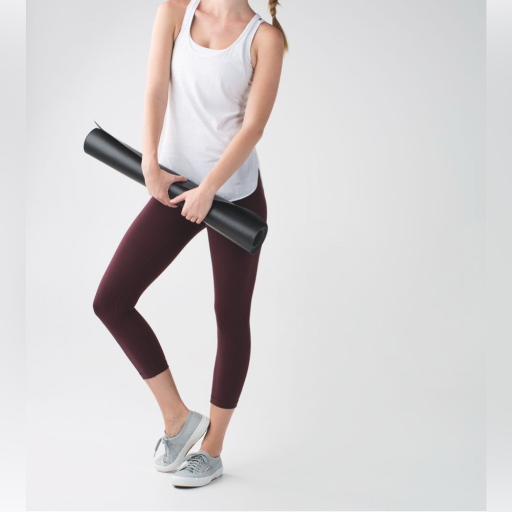 Lululemon Wunder Under Crop II Bordeaux Drama - Picture 4 of 11